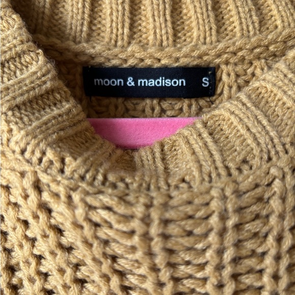 Knit sweater - Picture 5 of 5